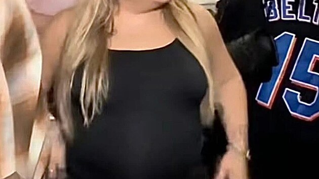 Ash Trevino - randila až se 75 vězni