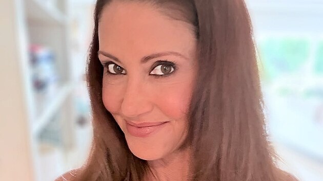 Shannon Elizabeth