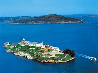 O útk z Alcatrazu se pokusilo 36 zloinc