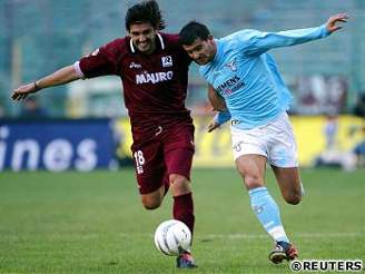 Lazio - Reggina: Stankovi v souboji