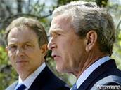 George Bush a Tony Blair jsou dlouholetými spojenci.