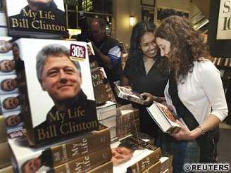 Prodej knihy Billa Clintona