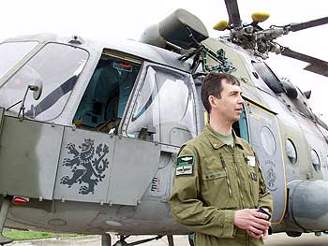 R posílá do Bosny dva vrtulníky