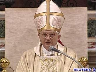 Nový pape Benedikt XVI.