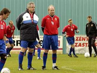 Ladislav Vízek a Ivan Haek se na lipeneckém trávníku pedstaví coby spoluhrái