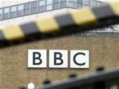 Vedení BBC se snaí etit, chystá propustit a 10 procent souasných zamstnanc.