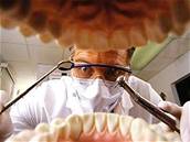 Ani tableta pípravku  Dentivac nenahradí pravidelné itní zub.