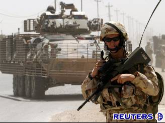 Voják v Iráku