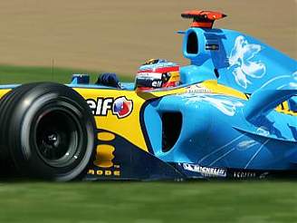 Fernando Alonso s vozem Renault