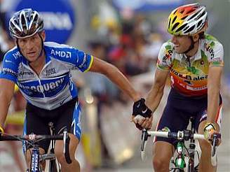 Lance Armstrong  a Alejandro Valverde