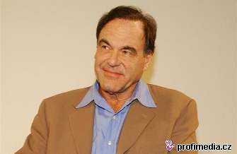 Reisér Oliver Stone