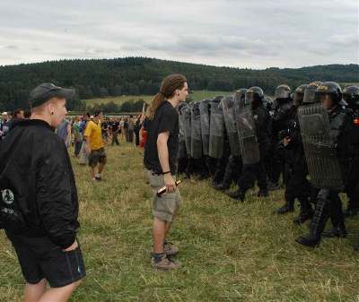 Policejní zásah na CzechTeku