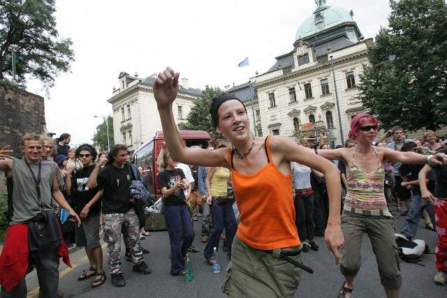 Lidé protestovali proti zákroku na CzechTeku