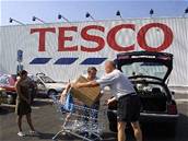 Ve Velké Británii uzavela policie 14 supermarket Tesco. Ilustraní foto