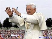 Pape Benedikt XVI. ehná poutníkum v Kolín nad Rýnem