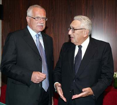 Václav Klaus s Henrym Kissingerem