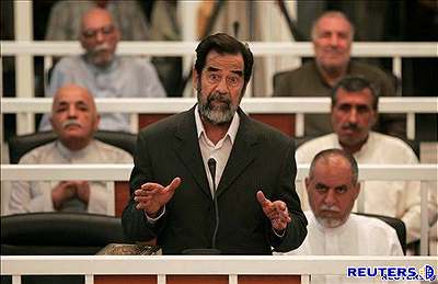 Být obhájcem v procesu se Saddámem je nebezpené povolání.