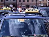 Taxikái ze Staromstského námstí se dostali i do turistických prvodc. Ilustraní foto.