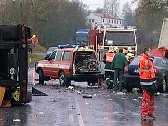Dopravn nehoda na Karlovarsku