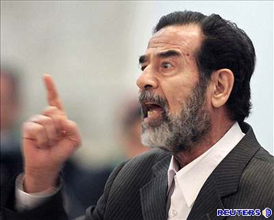 Táhnte do pekel, kiel Saddám na soudce