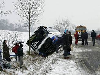 Nehoda autobusu na Olomoucku