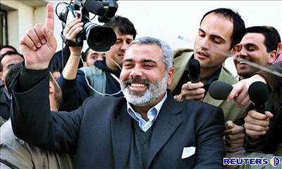Hamas v ele s Ismáílem Haníjou vyhráli lednové volby.