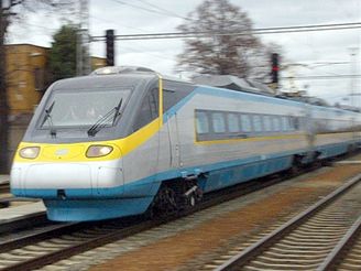 eské pendolino se objeví v novém píbhu agenta 007.