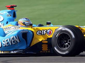 Fernando Alonso ve voze Renault