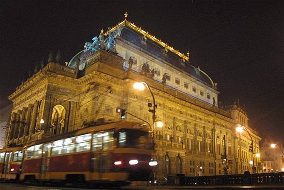 Opravy Národního divadla by mohly zaít ji letos. Ilustraní foto.