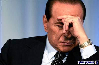 Silvio Berlusconi dlouho odmítal piznat volební poráku.
