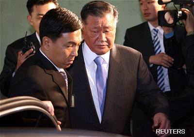 éf Hyundai ong Mong-ku je hlavním podezelým v korupním skandálu.