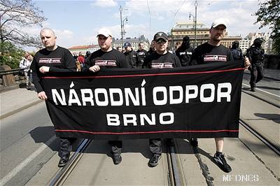 Loni probhla velká prvomájová demonstrace neonacist v Praze.