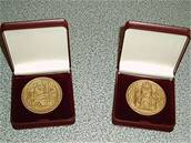 Medaile k 800. výroí zaloení velehradského klátera