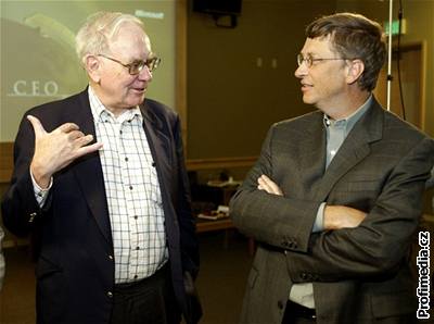 Miliardái Warren Buffett a Bill Gates