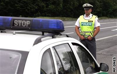 Policisté budou kontrolovat na mén astých místech.