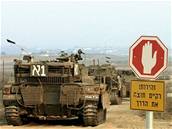 Na palestinská území proniklo asi patnáct tank. Archivní foto.