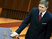 Robert Fico dopoledne sloil písahu ve slovenském parlamentu