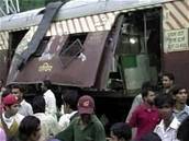 Exploze pímstských vlak v Bombaji