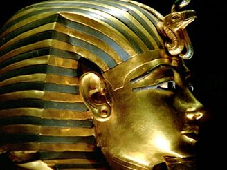 I kdy Tutanchamon nebyl významným faraonem, jeho osud lidi stále zajímá