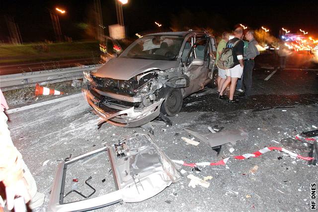 Smr na Brno blokovala hromadná nehoda