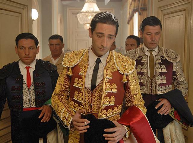 Herec Adrien Brody bhem natáení filmu Manolete