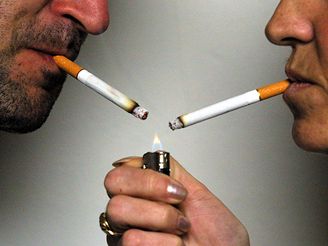 Výrobci cigaret se shodli, e omezí pedzásobování. Ilustraní foto.
