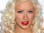 Christina Aguilera jako blondýna