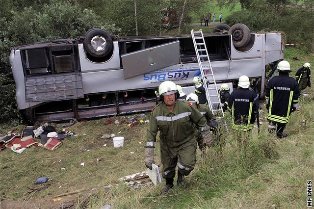 Nehoda eského autobusu na severu Rakouska