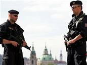 Praze hrozil teror loni v záí. Ulicemi brouzdaly posílené policejní hlídky.