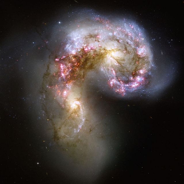 Anténová galaxie
