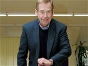 Ke komunlnm volbm piel i exprezident Vclav Havel