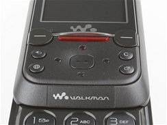 Sony Ericsson W850i recenze