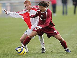 Sparta B - Slavia B, Kóa (vpravo) a Gecov