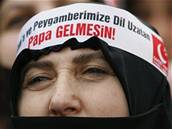 Protest proti papei v Istanbulu